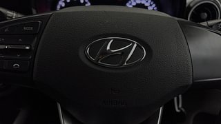 Used 2021 Hyundai Grand i10 Nios Sportz 1.2 Kappa VTVT CNG Cng Manual top_features Airbags