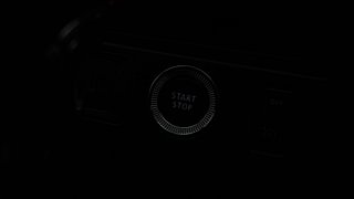 Used 2022 Renault Kiger RXZ Turbo CVT Dual Tone Petrol Automatic top_features Keyless start