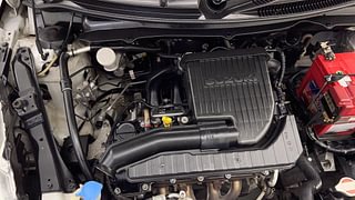 Used 2017 Maruti Suzuki Swift [2014-2017] LXI (O) Petrol Manual engine ENGINE RIGHT SIDE VIEW