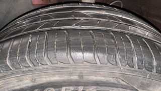 Used 2022 Hyundai Venue SX (O) 1.0 Turbo iMT Petrol Manual tyres LEFT FRONT TYRE TREAD VIEW