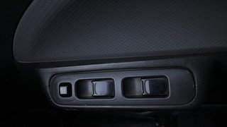 Used 2015 Maruti Suzuki Ritz Lxi BS-IV Petrol Manual top_features Central locking