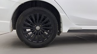 Used 2018 Maruti Suzuki Ciaz Alpha 1.4 MT Petrol Manual tyres RIGHT REAR TYRE RIM VIEW