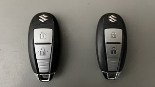 Used 2020 Maruti Suzuki Vitara Brezza [2016-2020] ZDi Plus Diesel Manual extra CAR KEY VIEW