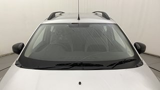 Used 2022 Renault Triber RXZ Petrol Manual exterior FRONT WINDSHIELD VIEW