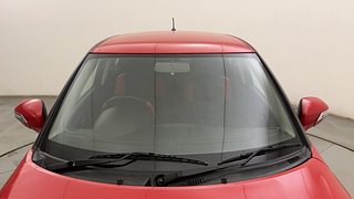 Used 2017 Maruti Suzuki Swift [2011-2017] ZXi Petrol Manual exterior FRONT WINDSHIELD VIEW