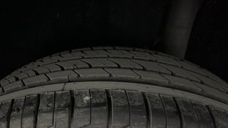 Used 2020 Maruti Suzuki Vitara Brezza [2016-2020] ZDi Plus Diesel Manual tyres LEFT REAR TYRE TREAD VIEW