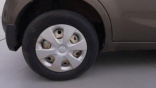 Used 2015 Maruti Suzuki Ritz Lxi BS-IV Petrol Manual tyres RIGHT REAR TYRE RIM VIEW