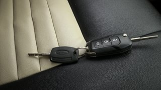 Used 2015 Ford Figo Aspire Titanium 1.2 Ti-VCT Petrol Manual extra CAR KEY VIEW