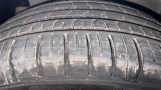 Used 2018 Maruti Suzuki Ciaz Alpha 1.4 MT Petrol Manual tyres LEFT FRONT TYRE TREAD VIEW