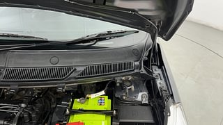 Used 2015 Ford Figo Aspire Titanium 1.2 Ti-VCT Petrol Manual engine ENGINE LEFT SIDE HINGE & APRON VIEW