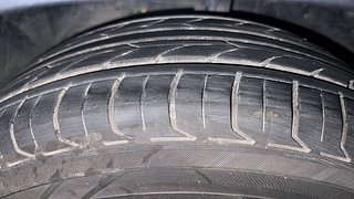 Used 2015 Ford Figo Aspire Titanium 1.2 Ti-VCT Petrol Manual tyres LEFT FRONT TYRE TREAD VIEW