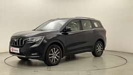 2022 Mahindra XUV700 AX 7 Petrol AT Luxury Pack 7 STR
