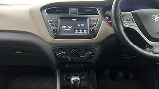 Used 2019 Hyundai Elite i20 Sportz Plus 1.2 Petrol Manual interior MUSIC SYSTEM & AC CONTROL VIEW