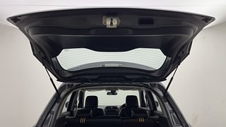 Used 2020 Maruti Suzuki Vitara Brezza [2016-2020] ZDi Plus Diesel Manual interior DICKY DOOR OPEN VIEW