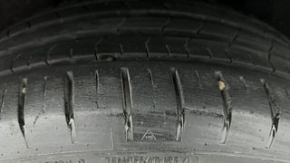 Used 2019 Maruti Suzuki Baleno Alpha 1.2 AT Petrol Automatic tyres LEFT REAR TYRE TREAD VIEW