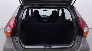 Used 2018 Datsun Redi-GO [2015-2019] T(O) 1.0 Petrol Manual interior DICKY INSIDE VIEW