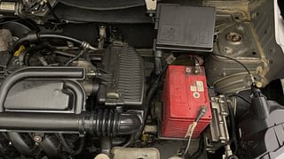 Used 2019 Renault Kwid [2015-2019] 1.0 RXT AMT Opt Petrol Automatic engine ENGINE LEFT SIDE VIEW