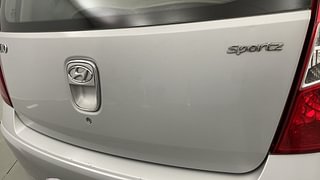 Used 2015 Hyundai i10 Sportz 1.1 iRDE2 Petrol Manual dents MINOR SCRATCH