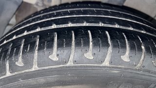 Used 2014 Hyundai Xcent S 1.2 (O) Petrol Manual tyres RIGHT REAR TYRE TREAD VIEW