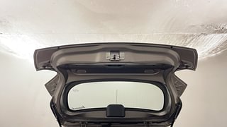 Used 2019 Renault Kwid [2015-2019] 1.0 RXT AMT Opt Petrol Automatic interior DICKY DOOR OPEN VIEW