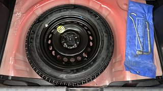 Used 2017 Maruti Suzuki Baleno Alpha 1.2 Petrol Manual tyres SPARE TYRE VIEW