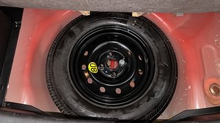 Used 2017 Maruti Suzuki Swift [2011-2017] ZXi Petrol Manual tyres SPARE TYRE VIEW