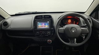 Used 2019 Renault Kwid [2015-2019] 1.0 RXT AMT Opt Petrol Automatic interior DASHBOARD VIEW