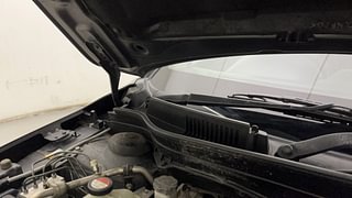 Used 2020 Maruti Suzuki Vitara Brezza [2016-2020] ZDi Plus Diesel Manual engine ENGINE RIGHT SIDE HINGE & APRON VIEW