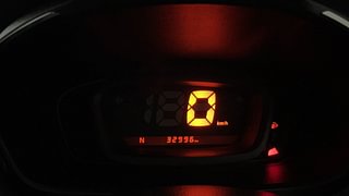 Used 2019 Renault Kwid [2015-2019] 1.0 RXT AMT Opt Petrol Automatic interior CLUSTERMETER VIEW