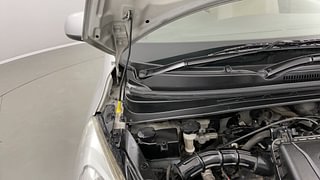 Used 2015 Hyundai i10 Sportz 1.1 iRDE2 Petrol Manual engine ENGINE RIGHT SIDE HINGE & APRON VIEW