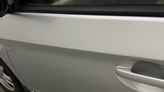 Used 2014 Honda Brio V MT Petrol Manual dents MINOR SCRATCH