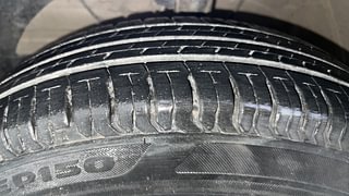 Used 2018 Maruti Suzuki Swift [2017-2021] VXI AMT Petrol Automatic tyres LEFT FRONT TYRE TREAD VIEW