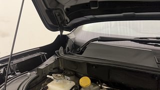 Used 2023 Renault Kiger RXZ MT Petrol Manual engine ENGINE RIGHT SIDE HINGE & APRON VIEW