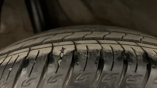 Used 2023 Hyundai Venue SX (O) 1.5 CRDi Diesel Manual tyres RIGHT REAR TYRE TREAD VIEW