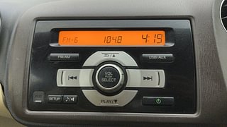 Used 2014 Honda Brio V MT Petrol Manual top_features Integrated (in-dash) music system