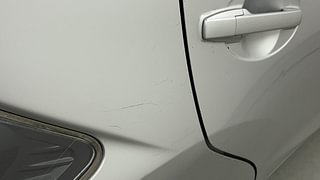 Used 2014 Honda Brio V MT Petrol Manual dents MINOR SCRATCH