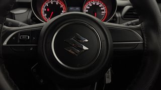 Used 2018 Maruti Suzuki Swift [2017-2021] VXI AMT Petrol Automatic top_features Steering mounted controls