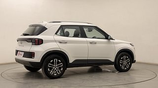 Used 2023 Hyundai Venue SX (O) 1.5 CRDi Diesel Manual exterior RIGHT REAR CORNER VIEW