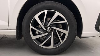 Used 2022 Volkswagen Virtus Topline 1.0 TSI MT Petrol Manual tyres RIGHT FRONT TYRE RIM VIEW