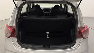 Used 2018 Hyundai Grand i10 Magna 1.2 Kappa VTVT Petrol Manual interior DICKY INSIDE VIEW