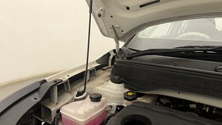 Used 2023 Hyundai Venue SX (O) 1.5 CRDi Diesel Manual engine ENGINE RIGHT SIDE HINGE & APRON VIEW