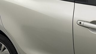 Used 2018 Maruti Suzuki Swift [2017-2021] VXI AMT Petrol Automatic dents MINOR SCRATCH