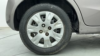 Used 2014 Honda Brio S MT Petrol Manual tyres RIGHT REAR TYRE RIM VIEW