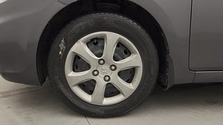Used 2013 Hyundai Verna Fluidic 1.6 VTVT EX Petrol Manual tyres LEFT FRONT TYRE RIM VIEW