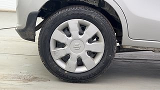 Used 2018 Maruti Suzuki Alto K10 [2014-2019] VXI AMT (O) Petrol Automatic tyres RIGHT REAR TYRE RIM VIEW