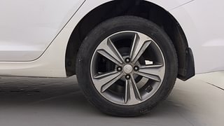 Used 2019 Hyundai Verna SX (O)1.6 VTVT Petrol Manual tyres LEFT REAR TYRE RIM VIEW