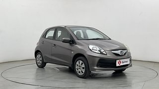 Used 2014 Honda Brio S MT Petrol Manual exterior RIGHT FRONT CORNER VIEW