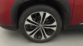 Used 2021 MG Motors Hector Plus Sharp 1.5 DCT Petrol Petrol Automatic tyres LEFT FRONT TYRE RIM VIEW