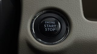 Used 2016 Maruti Suzuki Ciaz ZXI+ Petrol Manual top_features Keyless start