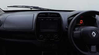 Used 2015 Renault Kwid RXT Petrol Manual interior MUSIC SYSTEM & AC CONTROL VIEW